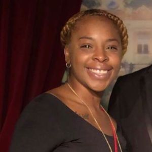 Meet your Posher, Jasmine